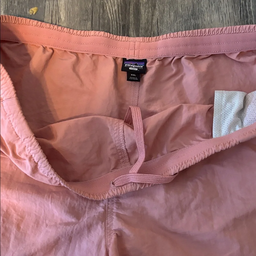 Patagonia Women's Athletic Peach Shorts - Picture 7 of 7